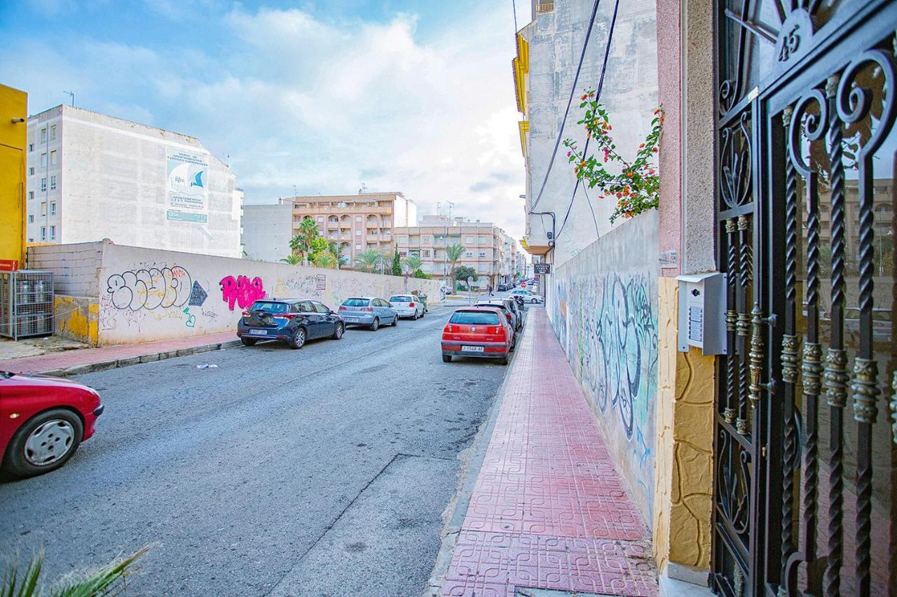 125 City Beach - Alicante Holiday Torrevieja Exterior photo
